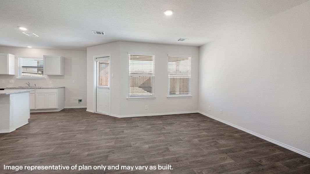 Spacious, unfurnished interior of a new home in Riverstone at Westpointe, San Antonio (Image 13).
