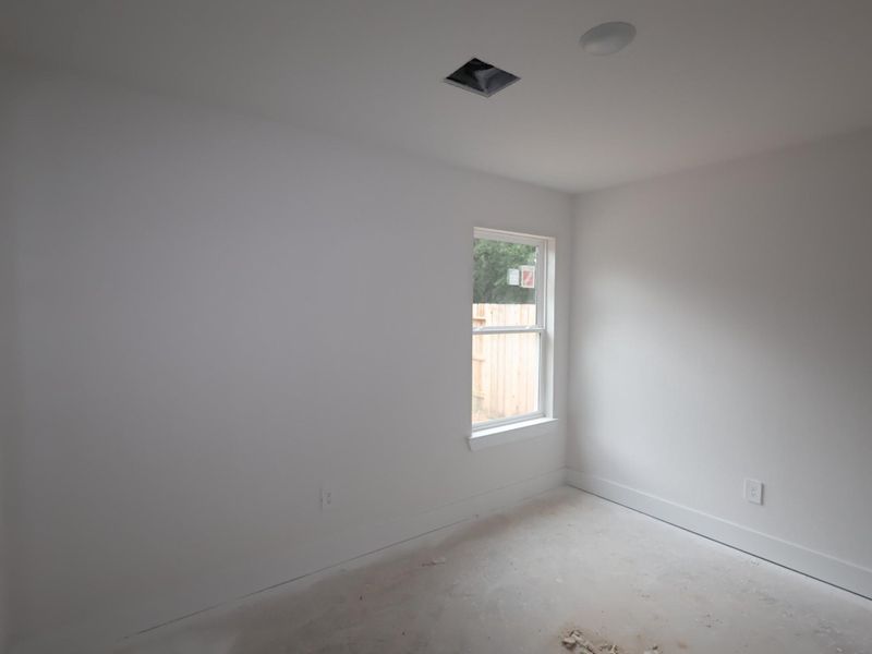Spacious, unfurnished interior of a new home in Sorella, Tomball (Image 11). Spacious, unfurnished interior of a new home in Sorella, Tomball (Image 11).