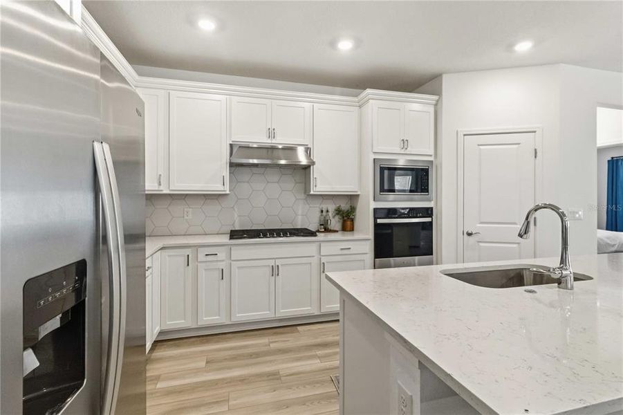 Furnished interior view inside a new home in , Valrico (Image 16).