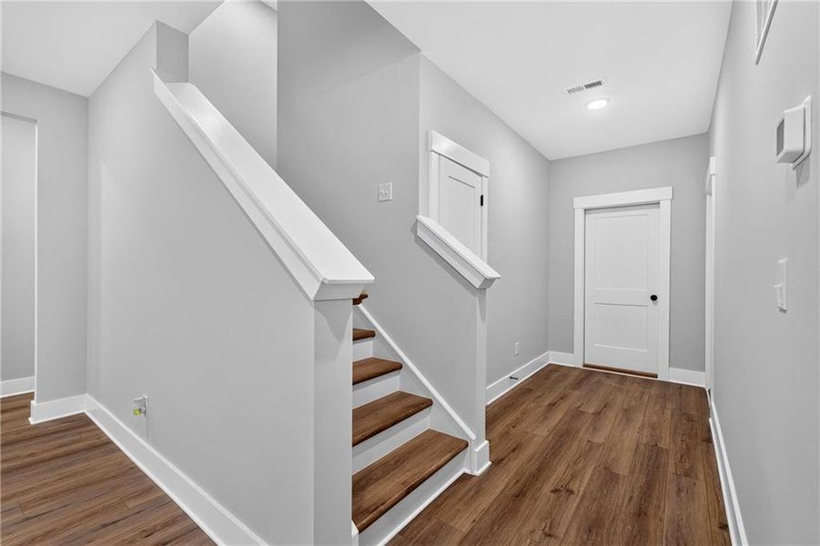 Spacious, unfurnished interior of a new home in Arbor West, Dawsonville (Image 35).