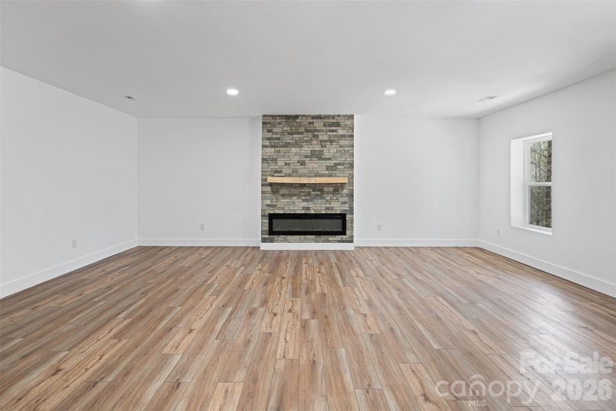 Bonus Room - Lower Level Bonus Room - Lower Level