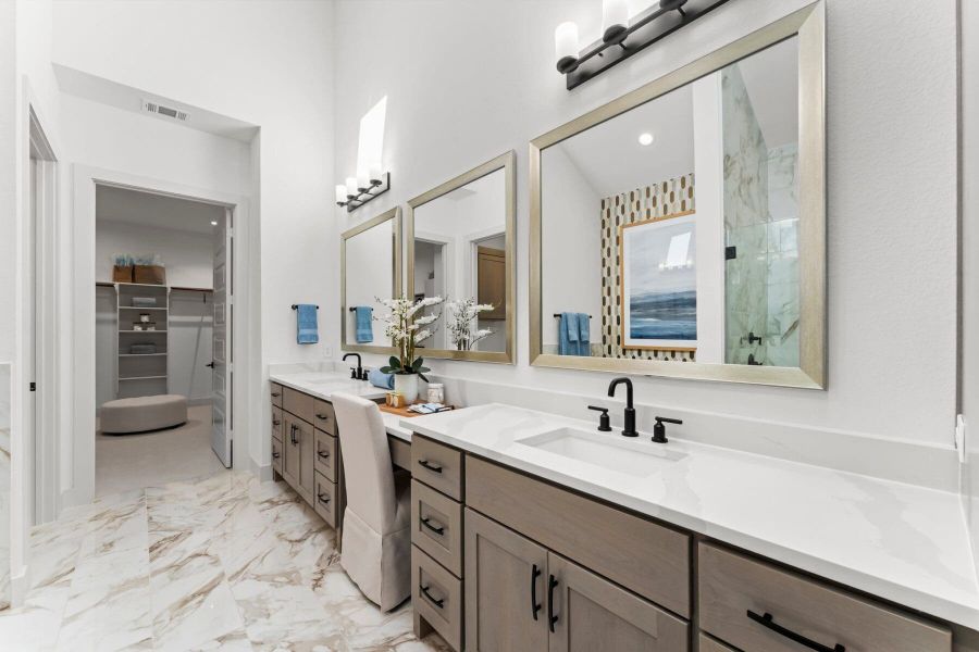 44-web-or-mls-DAN08670 44-web-or-mls-DAN08670