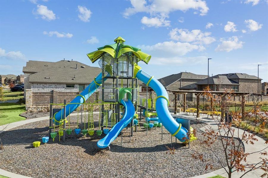 Community amenities in , Anna (Image 35).