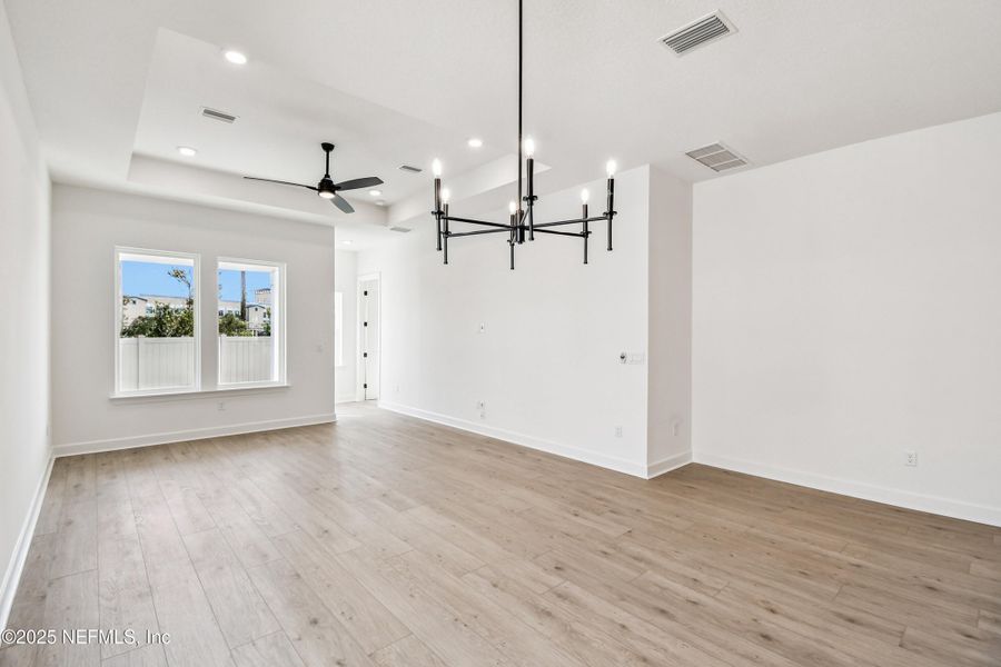 Spacious, unfurnished interior of a new home in Crosswinds 40’, Ponte Vedra (Image 20).