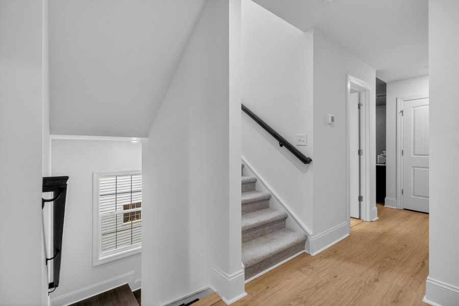 Spacious, unfurnished interior of a new home in , Summerville (Image 22).