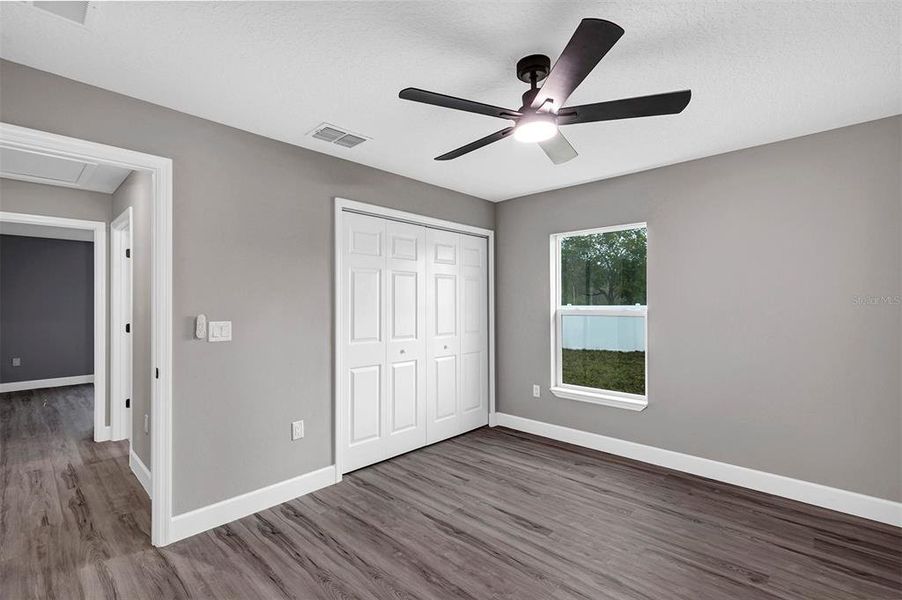 Spacious, unfurnished interior of a new home in , Ocala (Image 30).