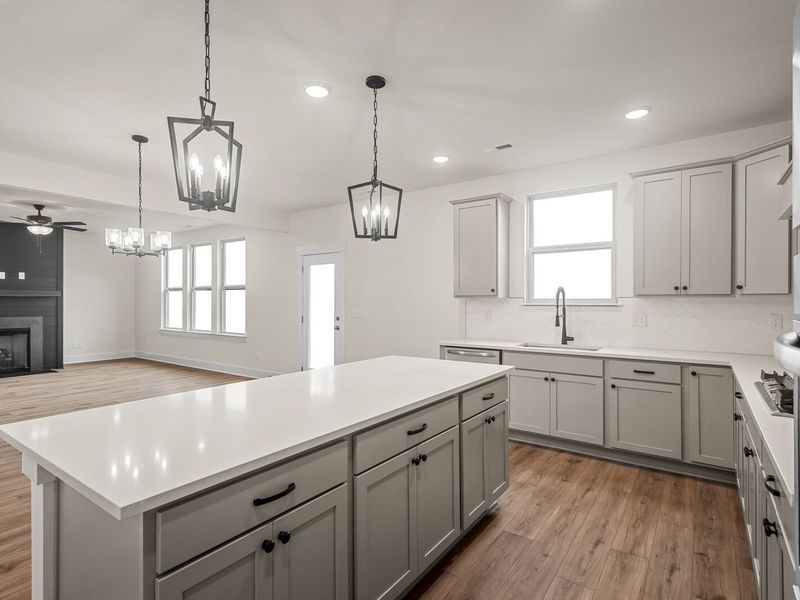 Furnished interior view inside a new home in Woods Crossing, Gallatin (Image 10).