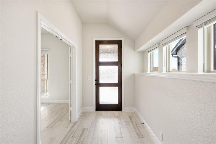 Spacious, unfurnished interior of a new home in Devonshire, Forney (Image 30).