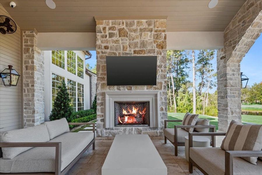 Exterior details and patio area of a home in , Montgomery (Image 4).