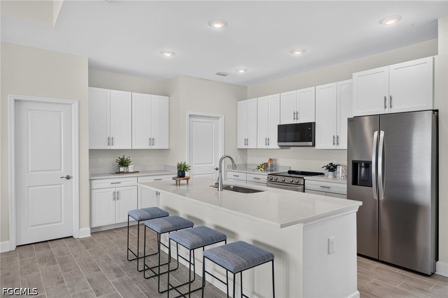 Furnished interior view inside a new home in Cape Coral, Cape Coral (Image 13).