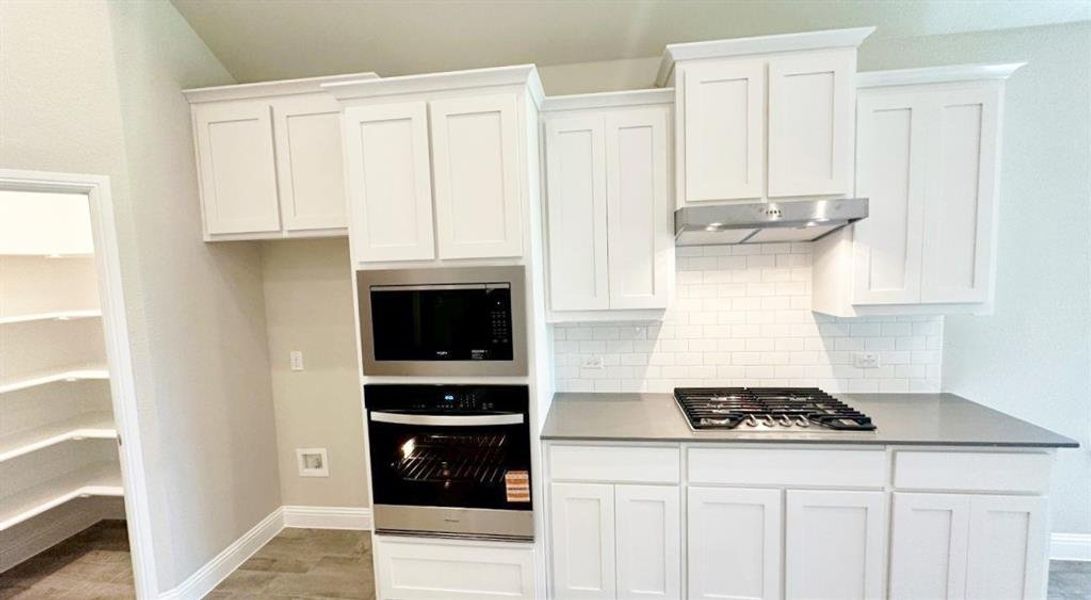 Image 27 of a home in Eagle Creek. Image 27 of a home in Eagle Creek.