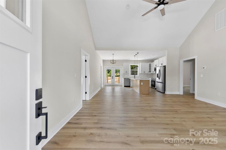 Spacious, unfurnished interior of a new home in , Blacksburg (Image 21).