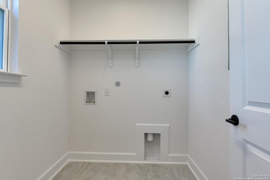 Spacious, unfurnished interior of a new home in , Castroville (Image 35). Spacious, unfurnished interior of a new home in , Castroville (Image 35).