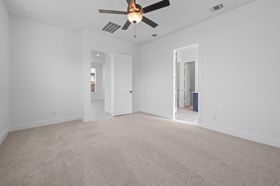 Photos are REPRESENTATIVE of the home /floor plan and are NOT of the actual home.  Selections, features, and room options may vary.