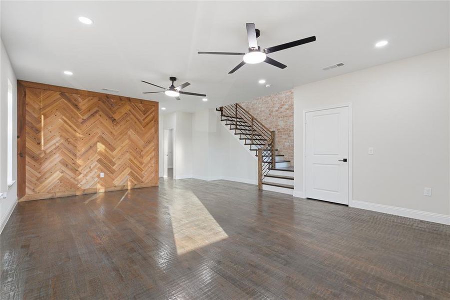 Spacious, unfurnished interior of a new home in , Mabank (Image 18). Spacious, unfurnished interior of a new home in , Mabank (Image 18).