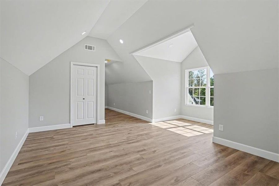 Spacious, unfurnished interior of a new home in , Lindale (Image 42).