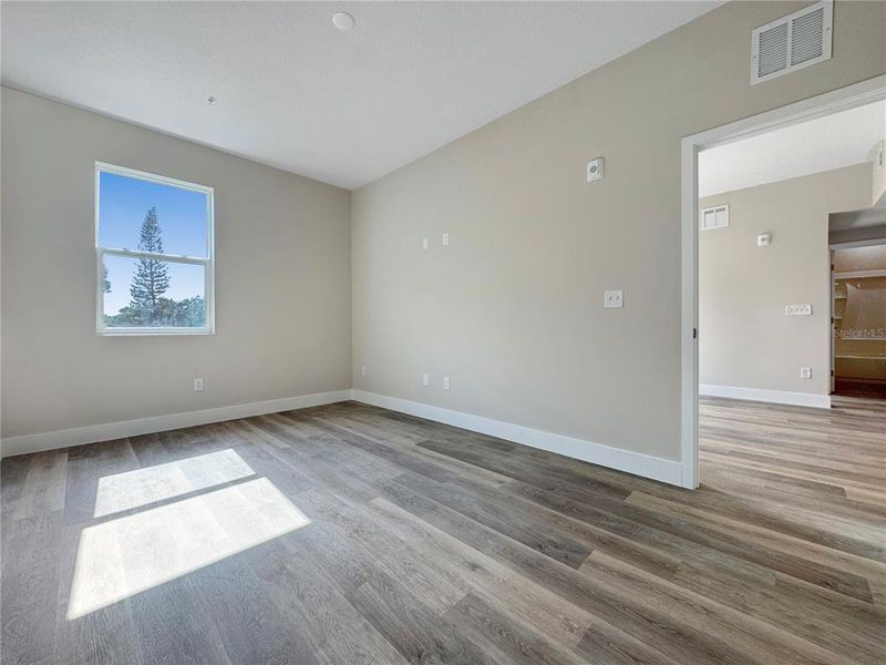 Spacious, unfurnished interior of a new home in , Orlando (Image 28). Spacious, unfurnished interior of a new home in , Orlando (Image 28).