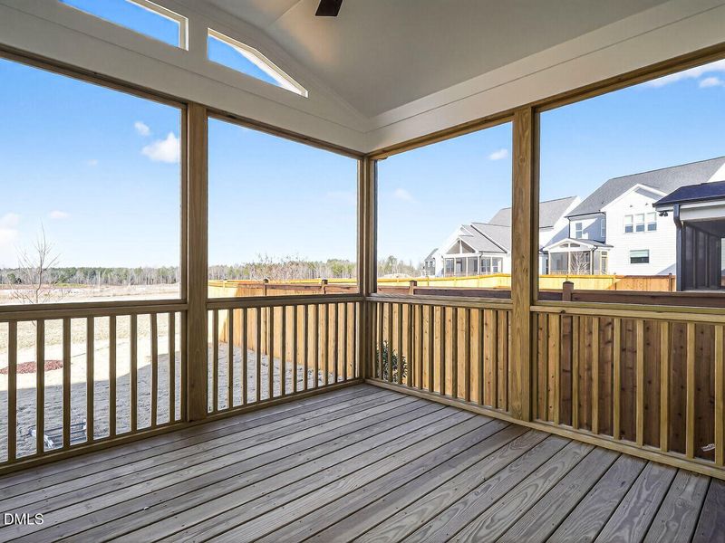 031-1280x960-screened-porch