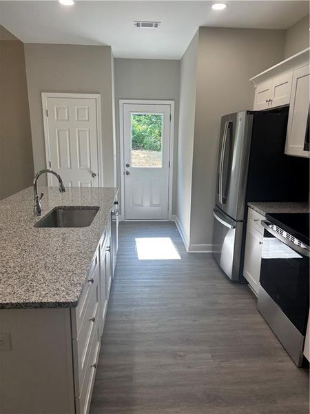 Furnished interior view inside a new home in , Dahlonega (Image 5).