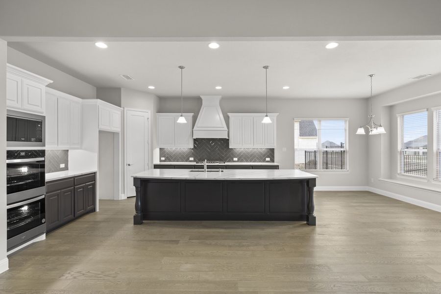 Representative furnished interior of a home built from the Carlow by Windsor Homes in Ridge Pointe Estates, McLendon-Chisholm (Image 9).