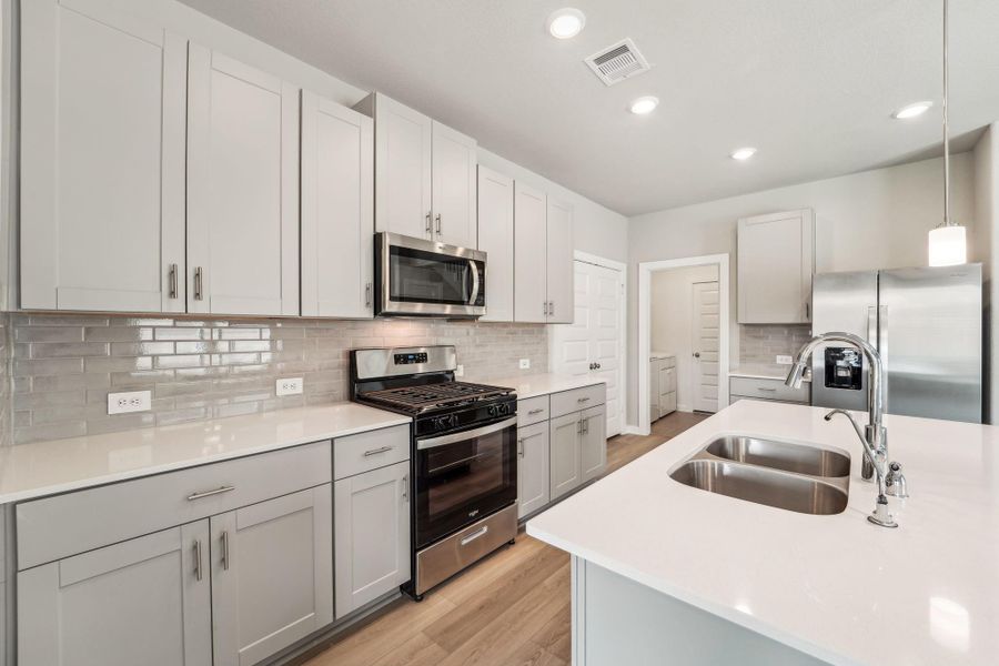 Photo is not of the actual home but is an inspirational photo of builder’s model home and may depict options, furnishings, and/or decorator features that are not included.