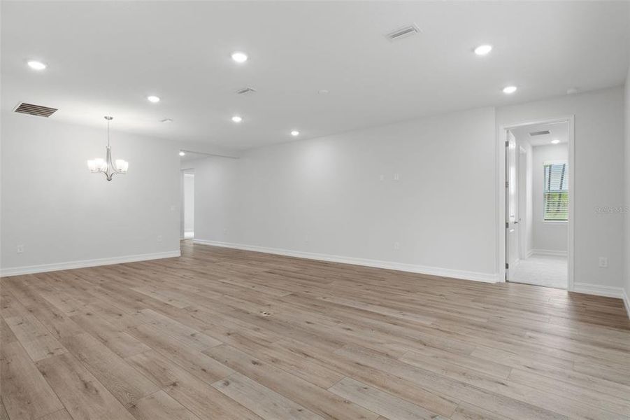 Spacious, unfurnished interior of a new home in , Beverly Hills (Image 6).
