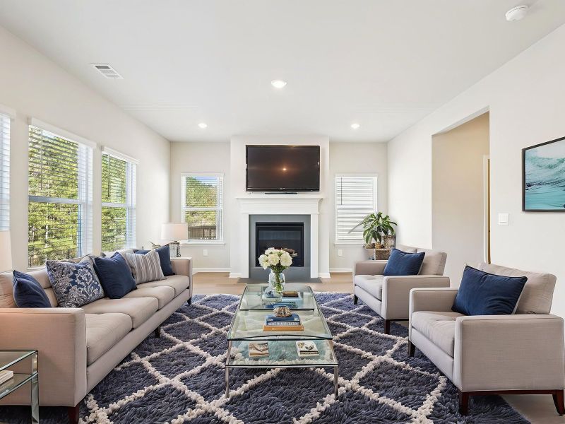 Furnished interior view inside a new home in Ivey Township, Dallas (Image 3).