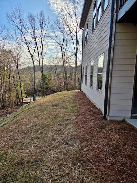 Exterior details and patio area of a home in , Waleska (Image 3).