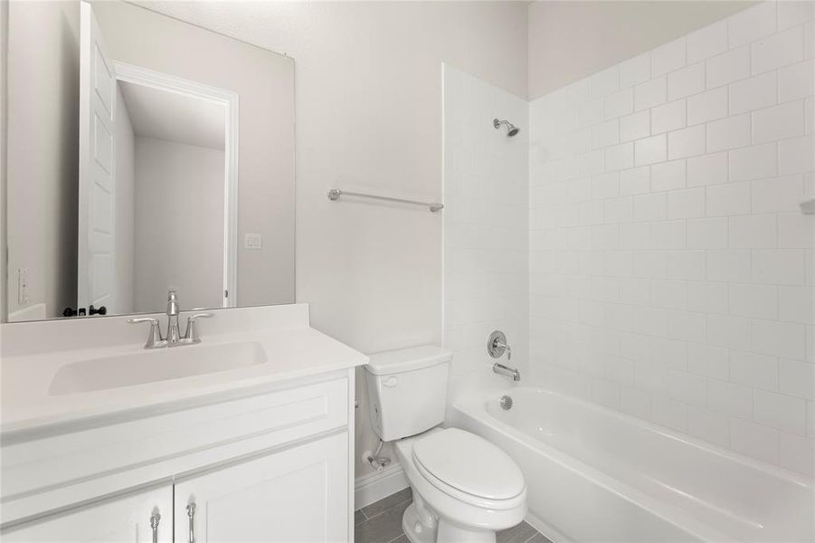 06. 3131 Fisher - 2ND Bath