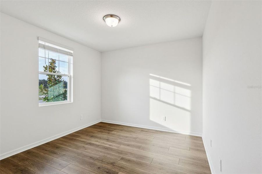 Spacious, unfurnished interior of a new home in The Reserve at Twin Lakes, St. Cloud (Image 31).