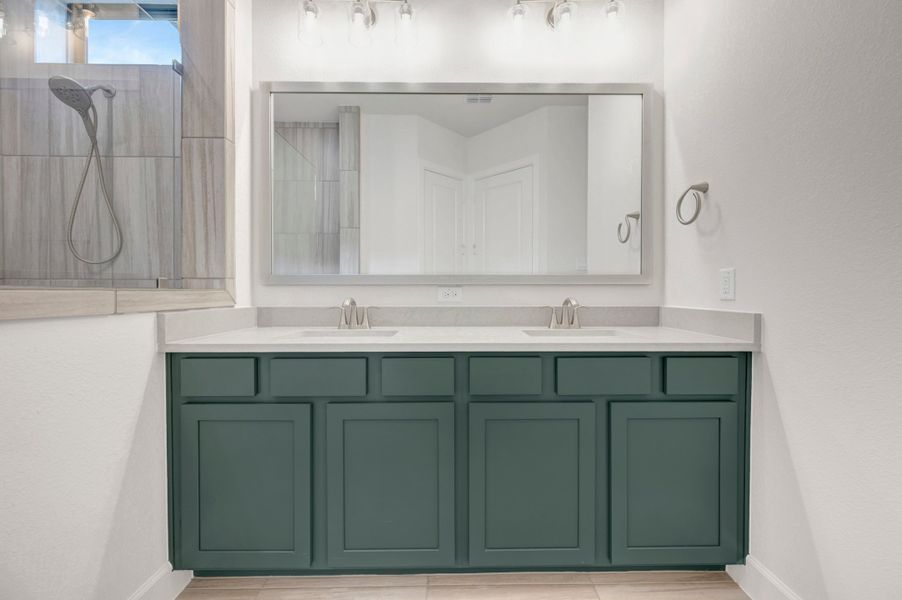 Owner's Bath Owner's Bath