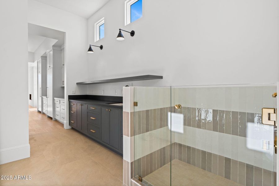 46-web-or-mls-10809-n-82nd-pl 46-web-or-mls-10809-n-82nd-pl