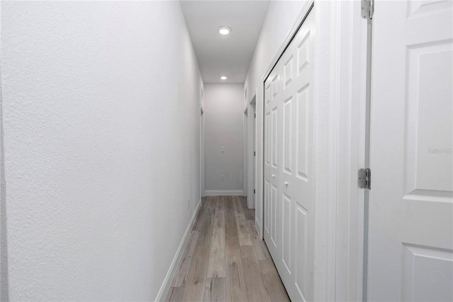 Spacious, unfurnished interior of a new home in , Ocala (Image 37).