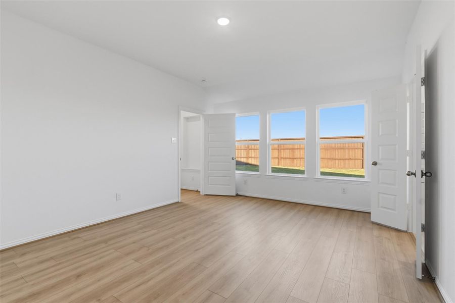 Spacious, unfurnished interior of a new home in Oakwood Estates, Waller (Image 17). Spacious, unfurnished interior of a new home in Oakwood Estates, Waller (Image 17).