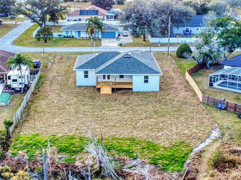 Exterior details and patio area of a home in , Deltona (Image 28).