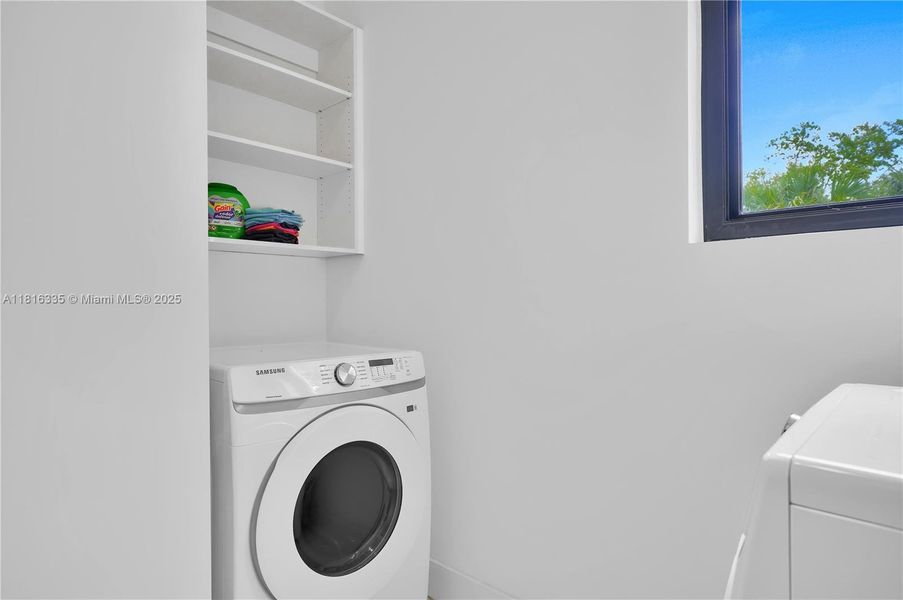 Image 37 of a home in .