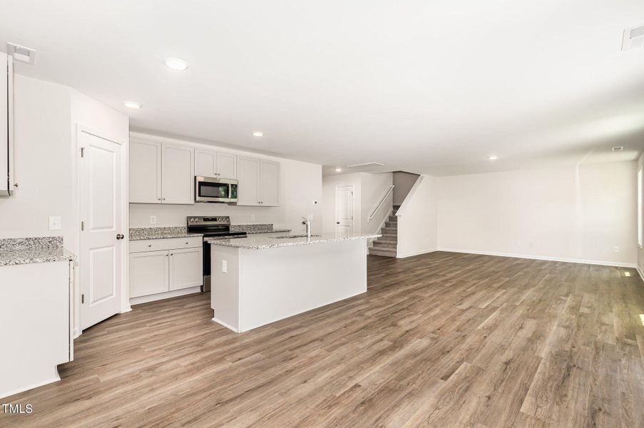 012_img_0134-edit_196