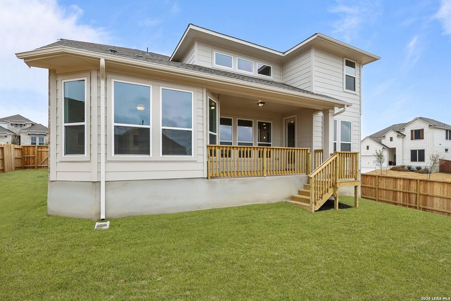 Exterior details and patio area of a home in Homestead, Schertz (Image 24).