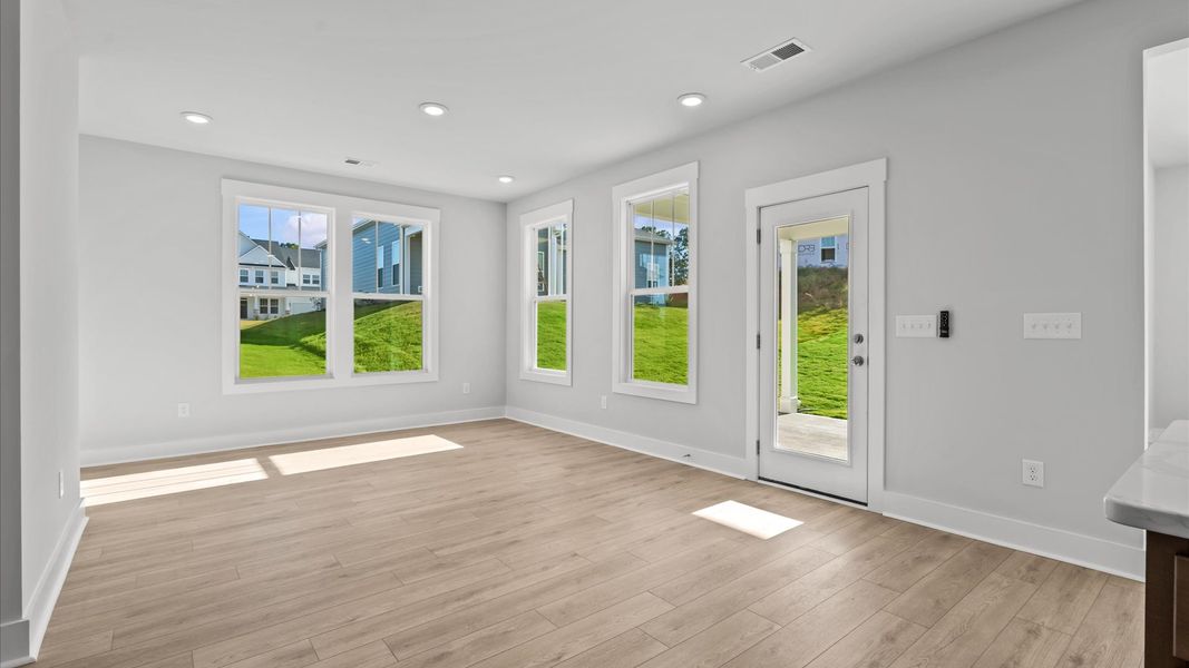 Furnished interior view inside a new home in Wells Crossing, Seneca (Image 9).