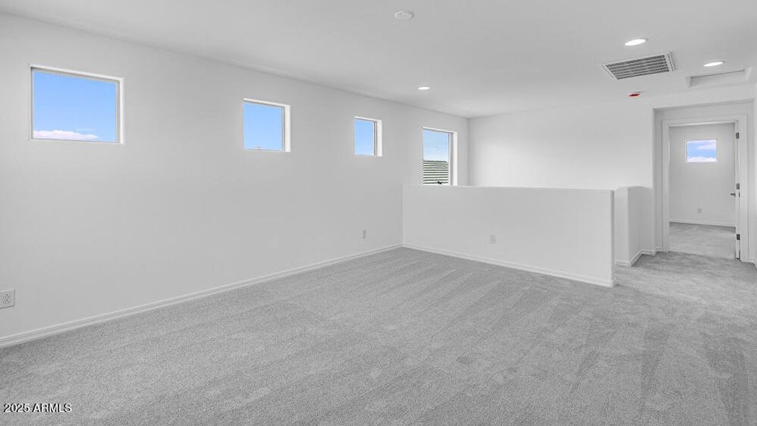 hj-az-phoenix-lucero-discovery-sienna-lo