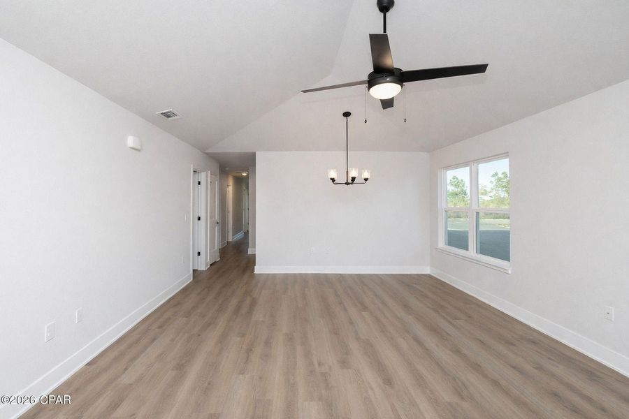 Spacious, unfurnished interior of a new home in Fox Glenn, Panama City (Image 14).