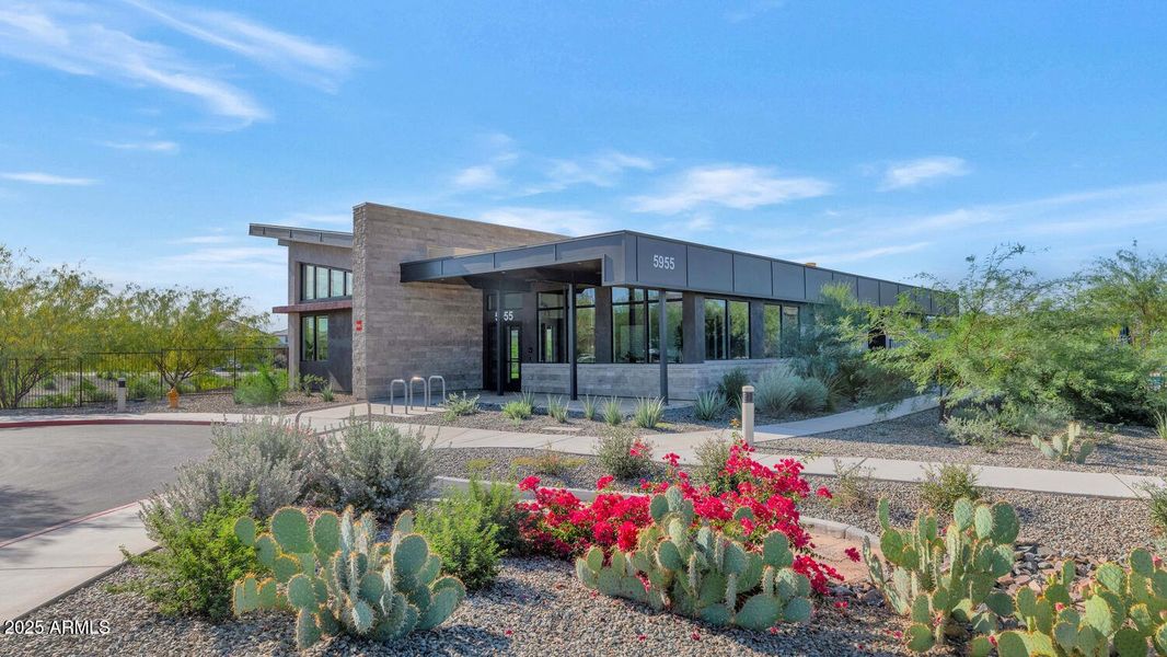 21840 N 61st Wy-large-047-019-21840 N 61