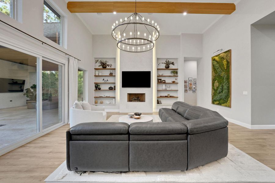 Furnished interior view inside a new home in , Tomball (Image 5).
