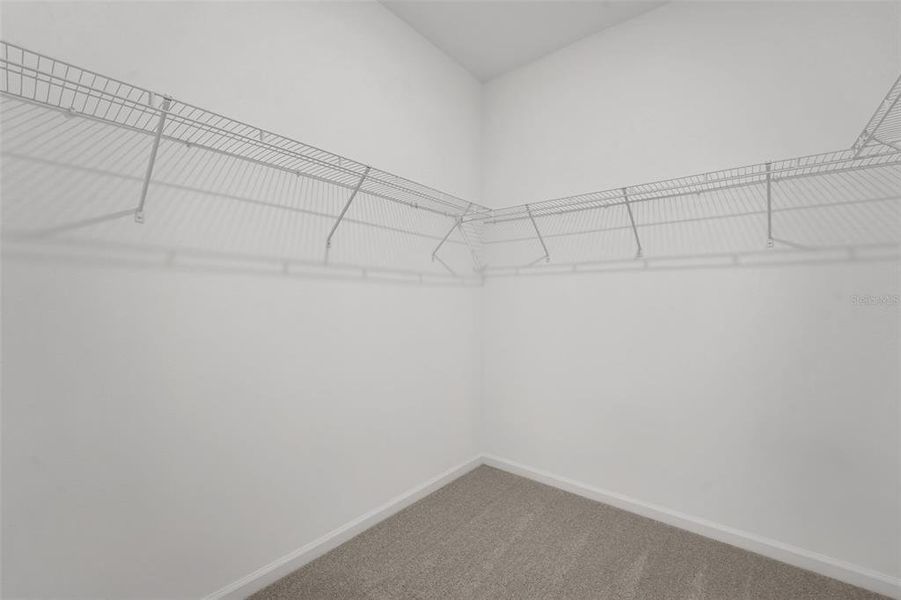 Spacious, unfurnished interior of a new home in Willowbrook North, Winter Haven (Image 22).