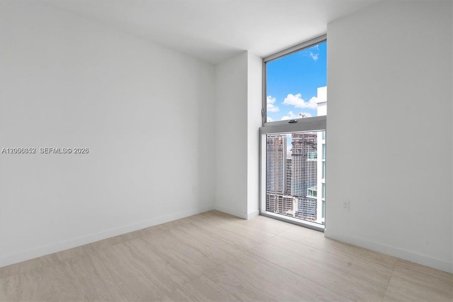 Spacious, unfurnished interior of a new home in , Miami (Image 19).