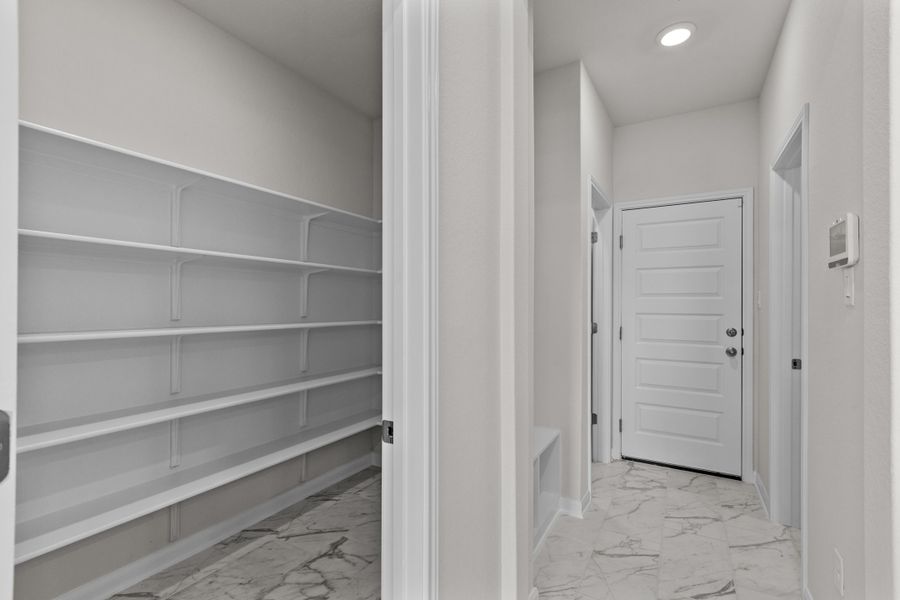 Representative unfurnished interior of a home built from the Walker by Beazer Homes in Veranda, San Antonio (Image 11).