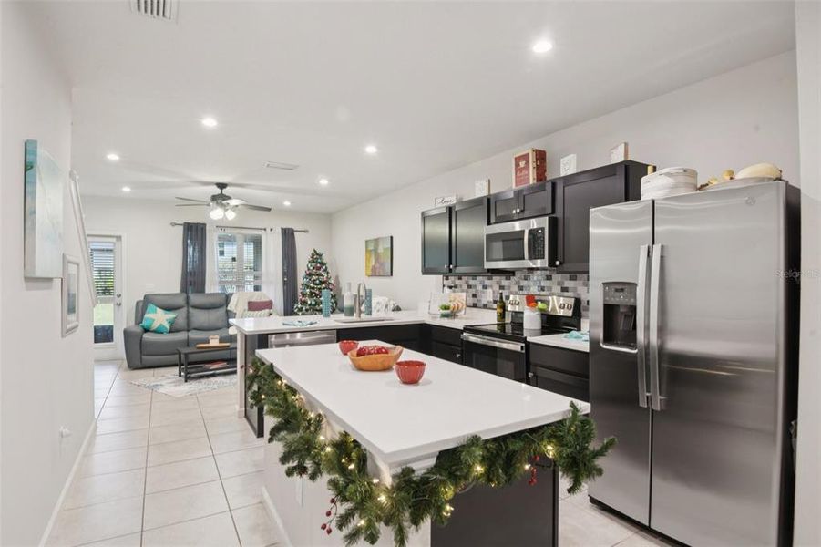 Furnished interior view inside a new home in Anclote Square, Holiday (Image 10).