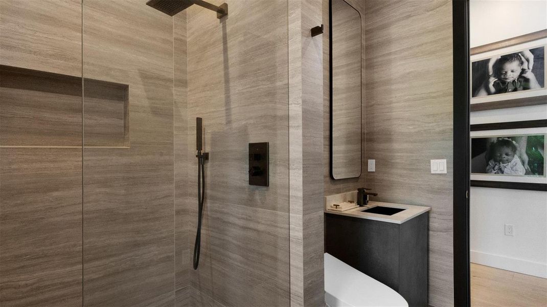 Bathroom 4 Bathroom 4