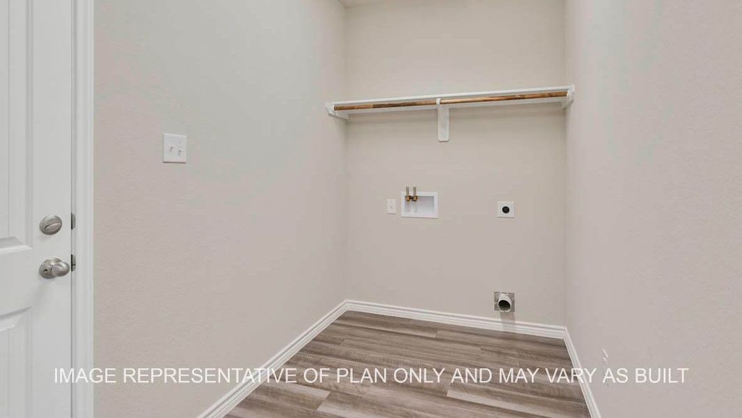 Spacious, unfurnished interior of a new home in Southern Pointe, College Station (Image 17).