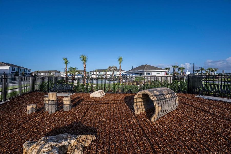 Community amenities in Southloch, Mount Dora (Image 28).